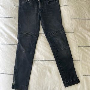 Black jeans with zipper